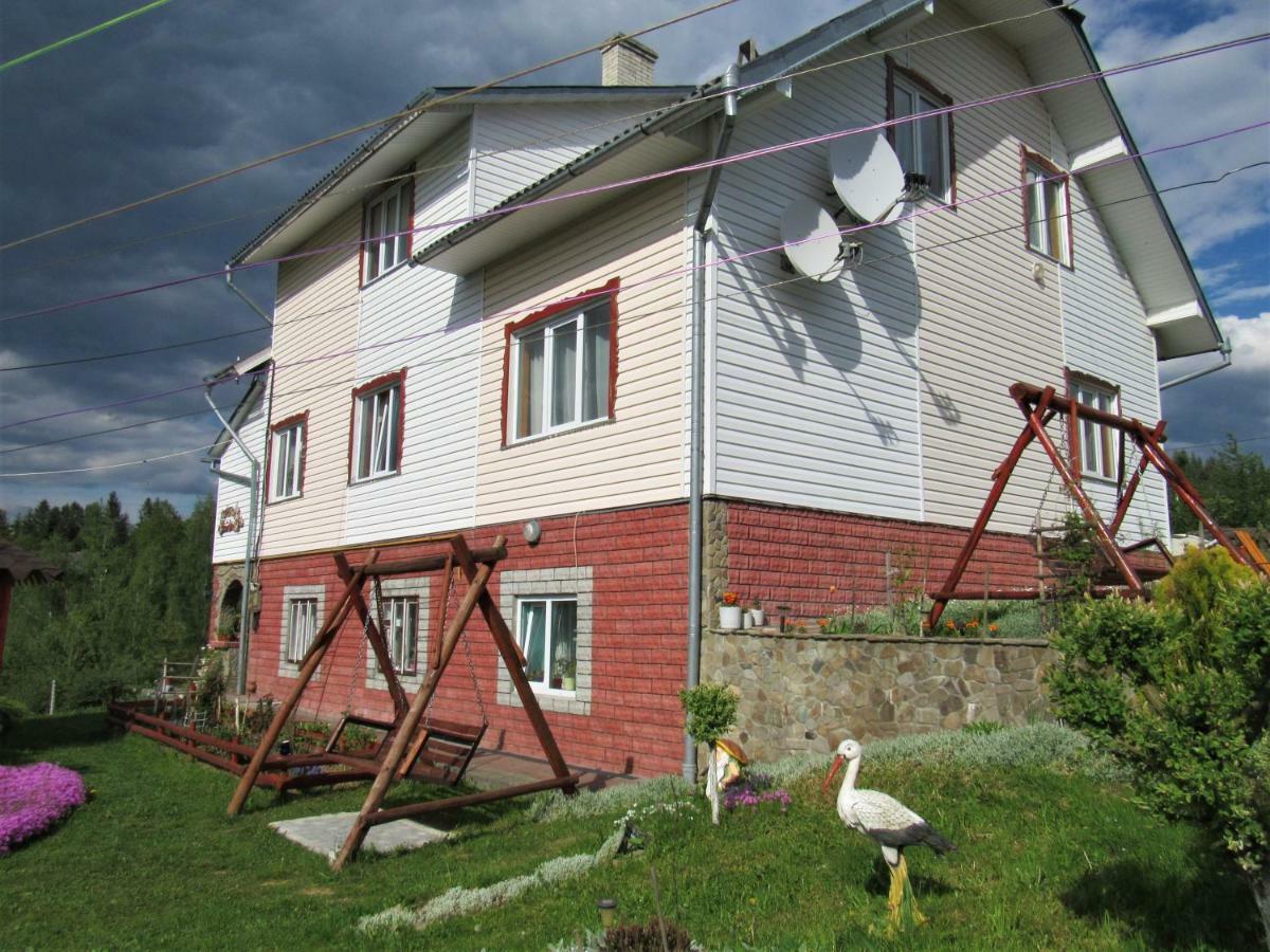 Відпочинок У Пронів Hotell Slavskoje Eksteriør bilde