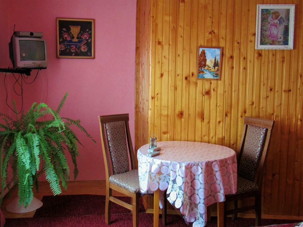 Відпочинок У Пронів Hotell Slavskoje Eksteriør bilde
